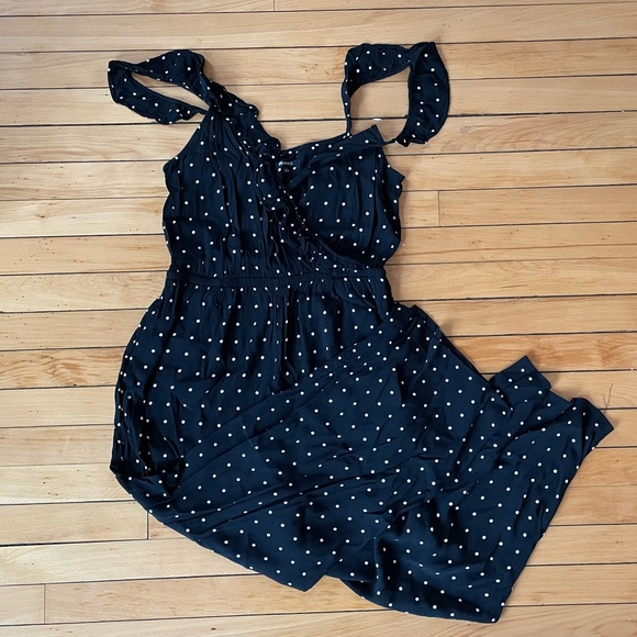 Madewell Ruffle-Front Wrap Jumpsuit in Grid Dot - Picture 5 of 8